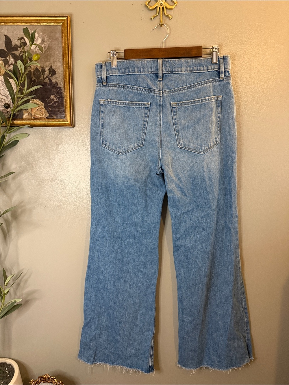 Rivete Denim Loose Flare Jeans Size 27 Light Wash Raw Hem - Picture 7 of 7
